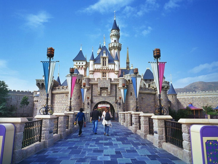 Shanghai Disneyland tour
