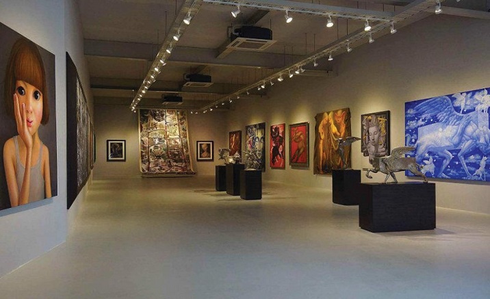 He Xiangning Art Museum opens the art exhibition
