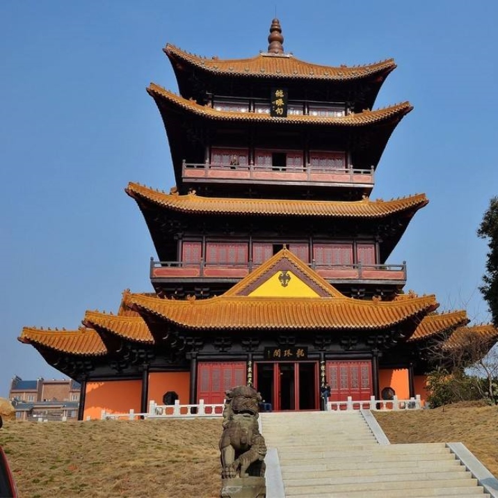 Longzhu Pavilion